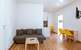 Central House - Apartments In Naples